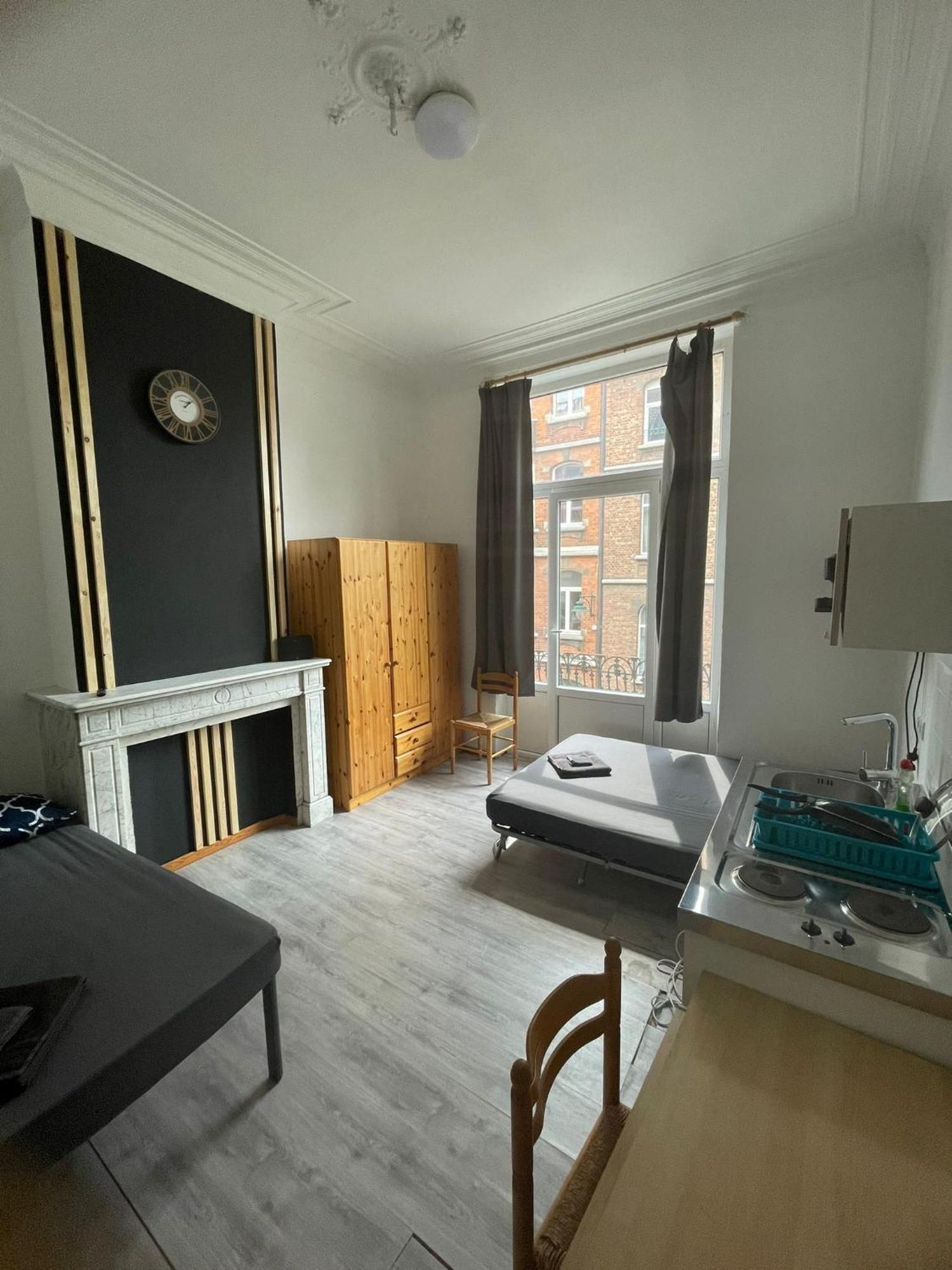 European District Hostel Brussel Eksteriør bilde