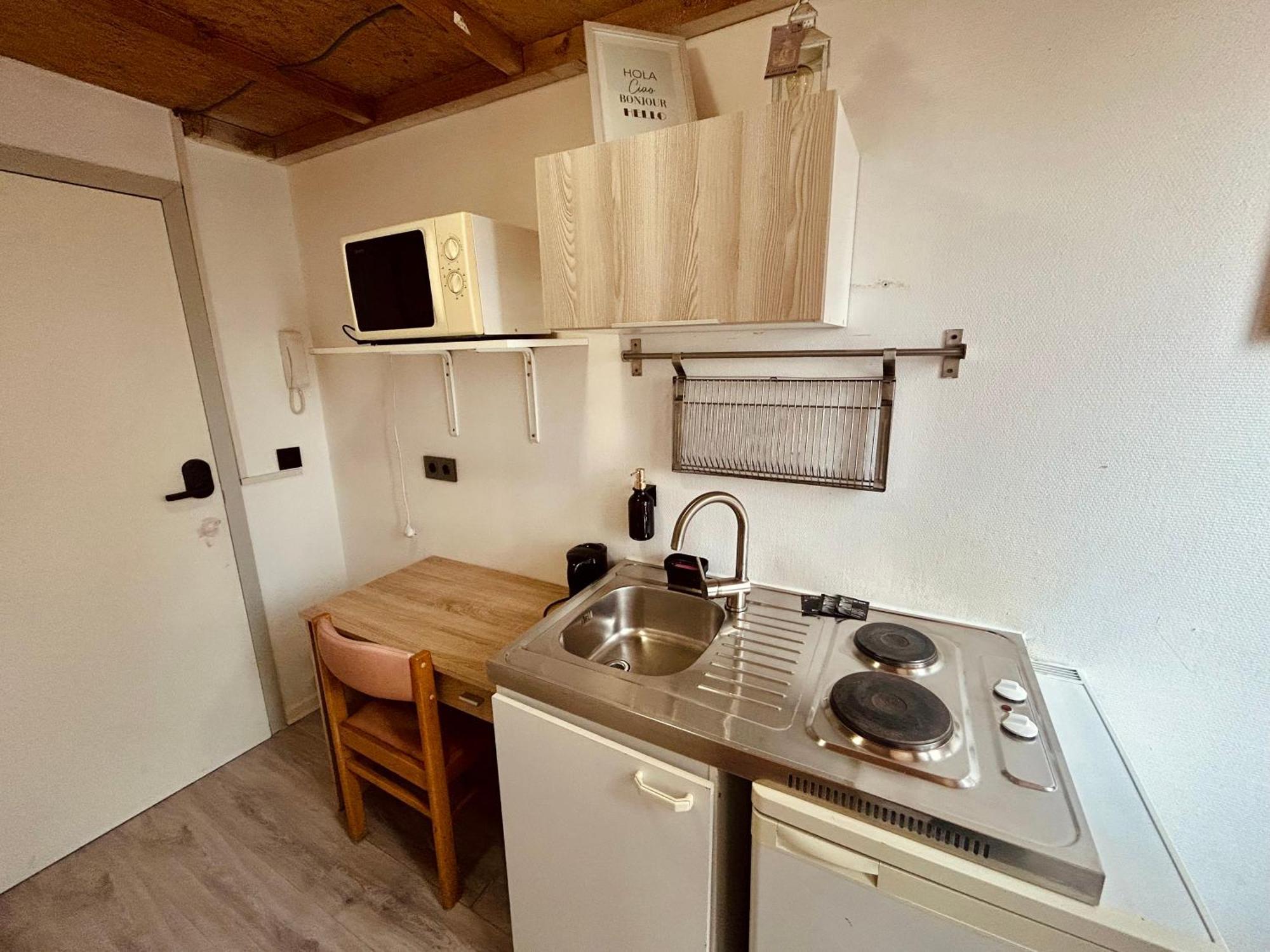 European District Hostel Brussel Eksteriør bilde