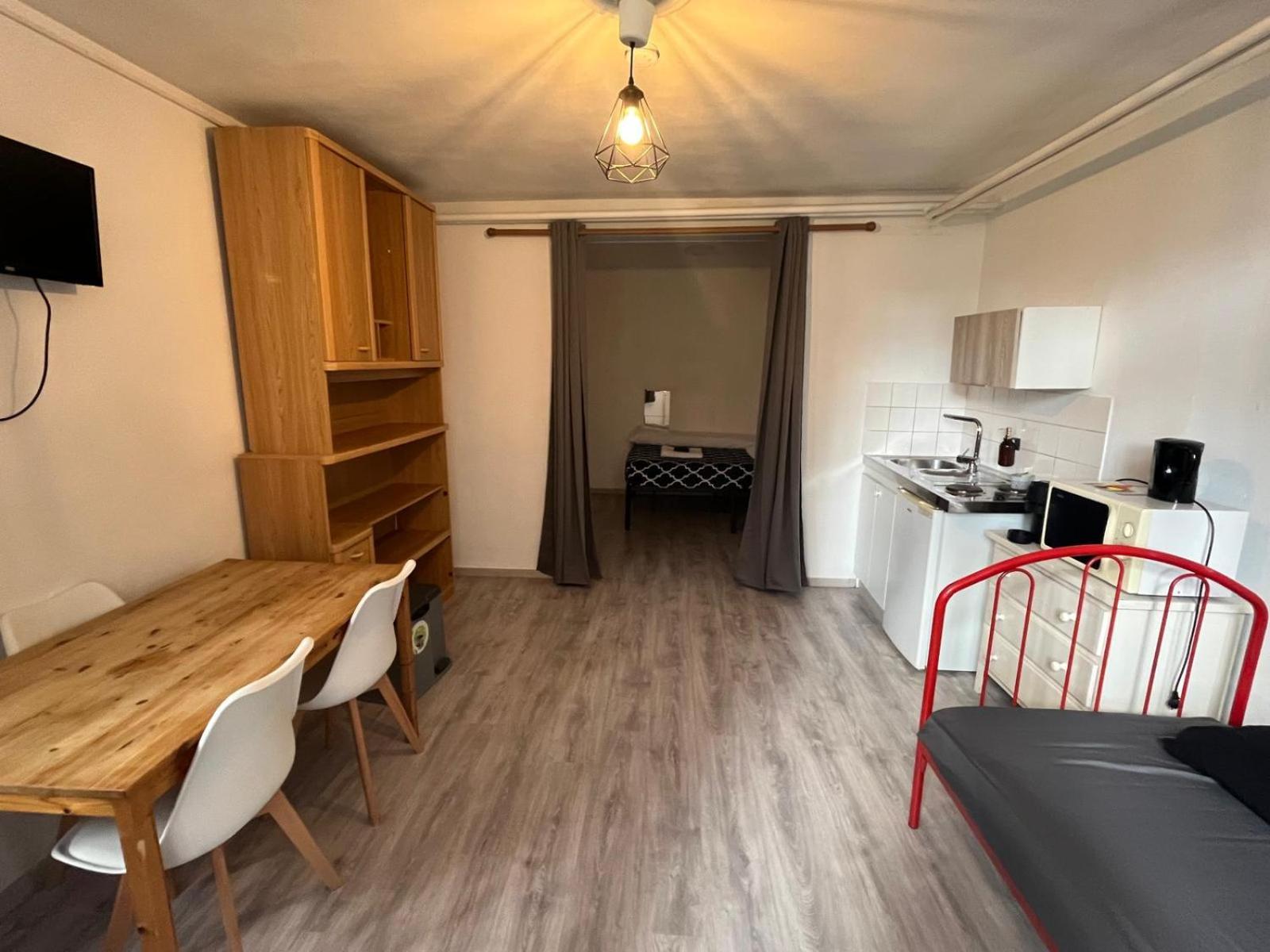 European District Hostel Brussel Eksteriør bilde