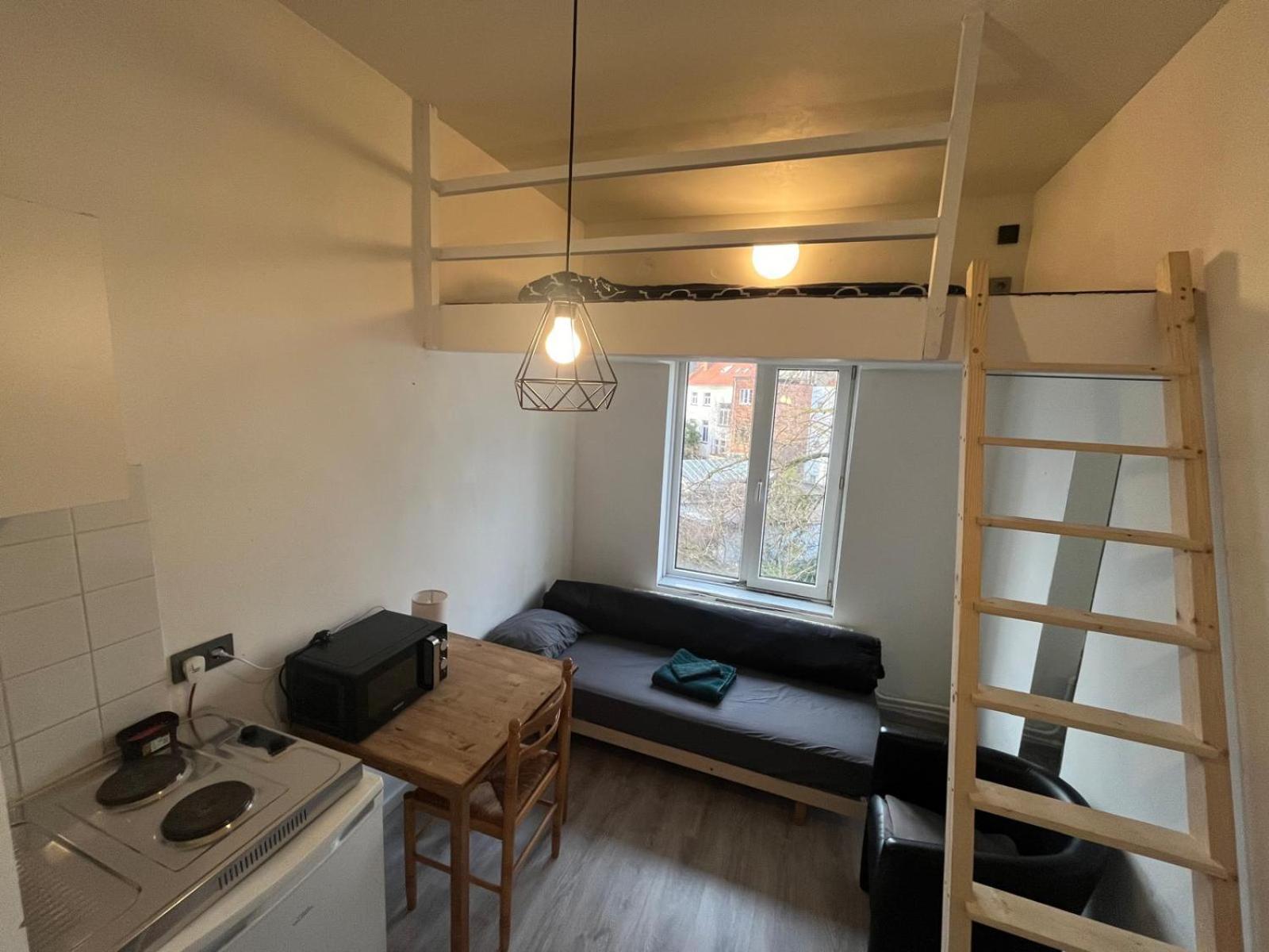 European District Hostel Brussel Eksteriør bilde